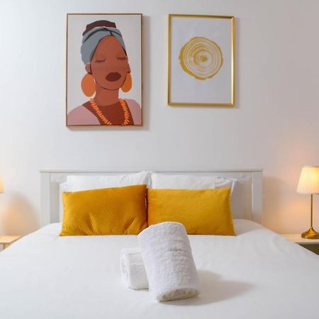Travel & Live Marques Apartments OOporto Esterno foto